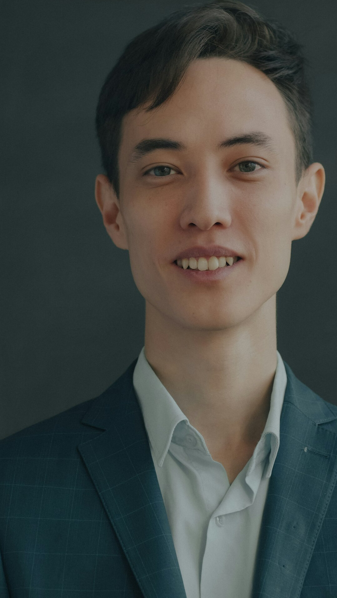 confident businessman smiling